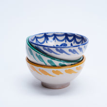 Load image into Gallery viewer, Green Medium Bowl